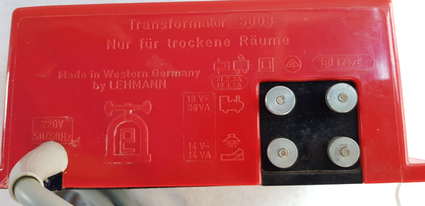 Transfo 220V / 18V DC 2A + cbles - Rgulateur 2A + cble avec  bornes de  raccordement  la voie 